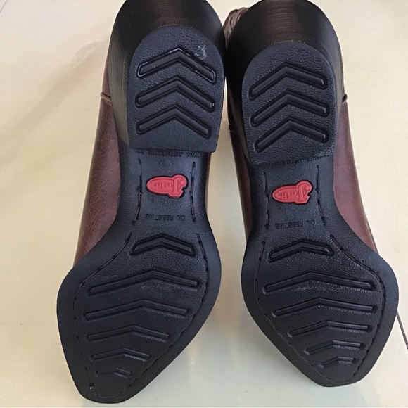 Justin boots 6.5 - Picture 3 of 4